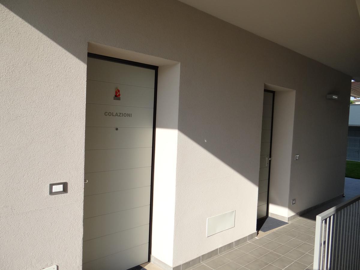 Nuovo Laghetto Del Frassino Hotell Peschiera del Garda Exteriör bild