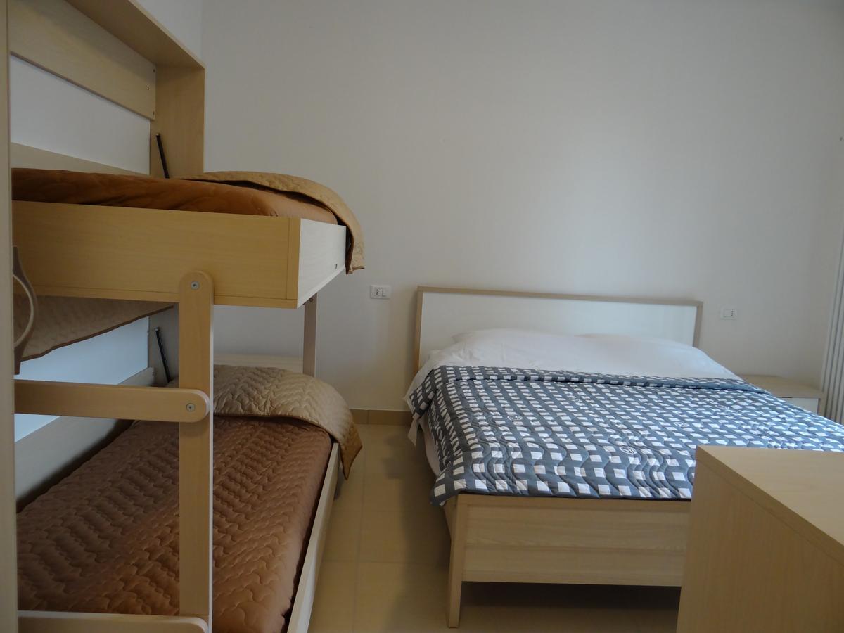 Nuovo Laghetto Del Frassino Hotell Peschiera del Garda Exteriör bild