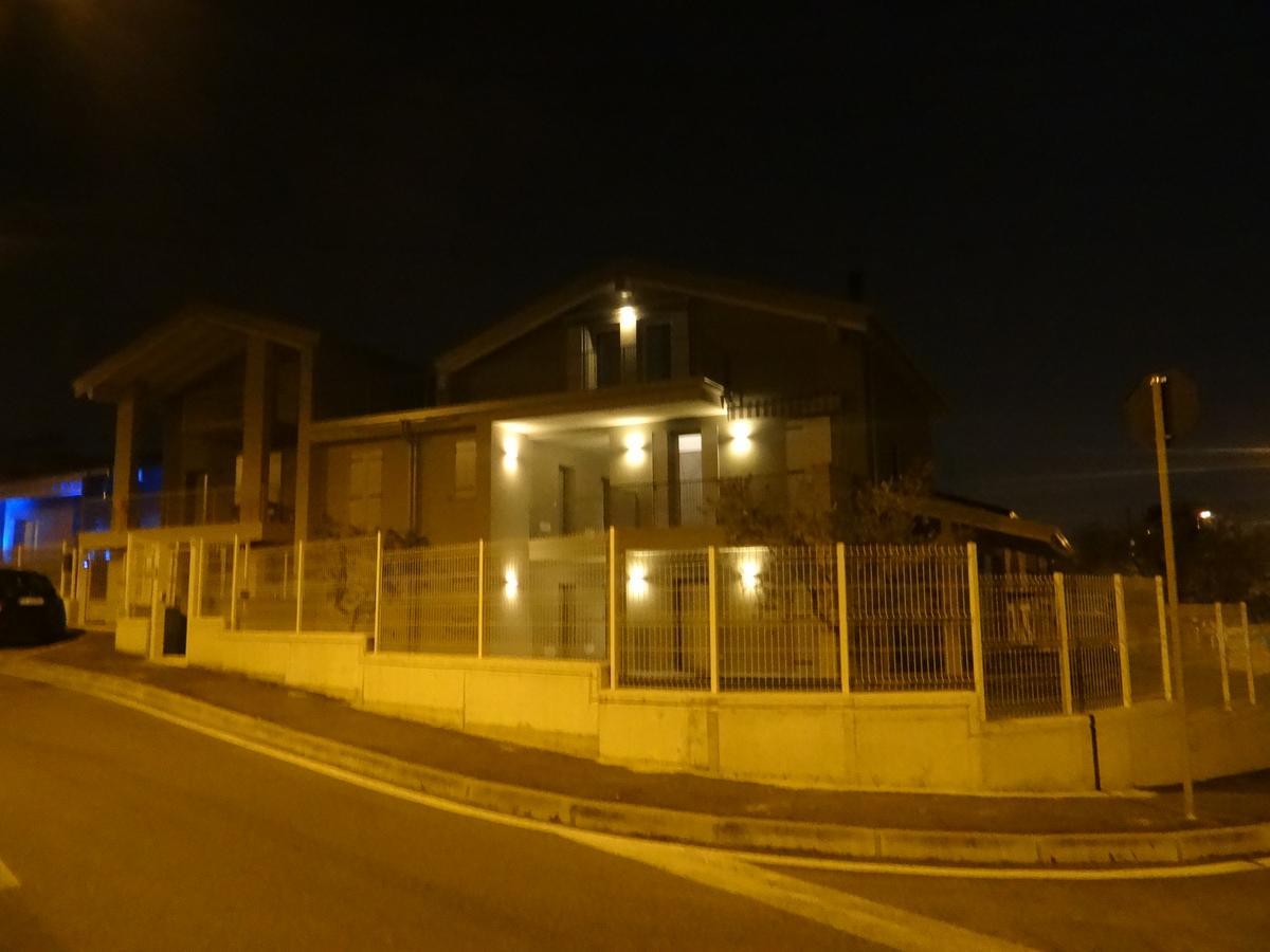 Nuovo Laghetto Del Frassino Hotell Peschiera del Garda Exteriör bild