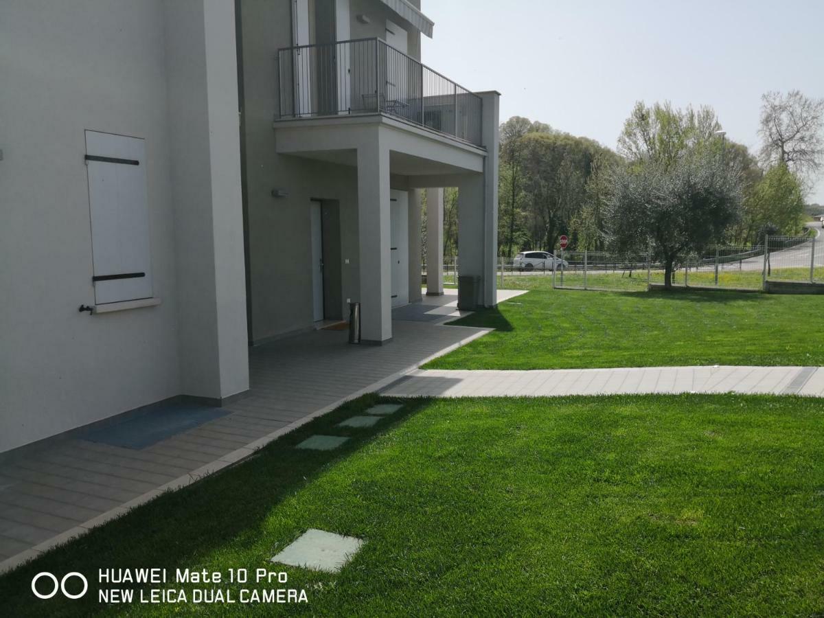Nuovo Laghetto Del Frassino Hotell Peschiera del Garda Exteriör bild