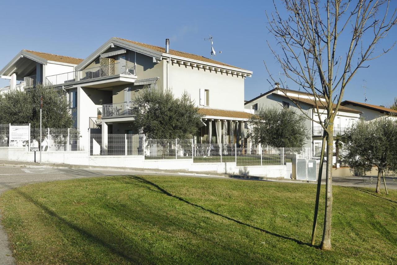 Nuovo Laghetto Del Frassino Hotell Peschiera del Garda Exteriör bild