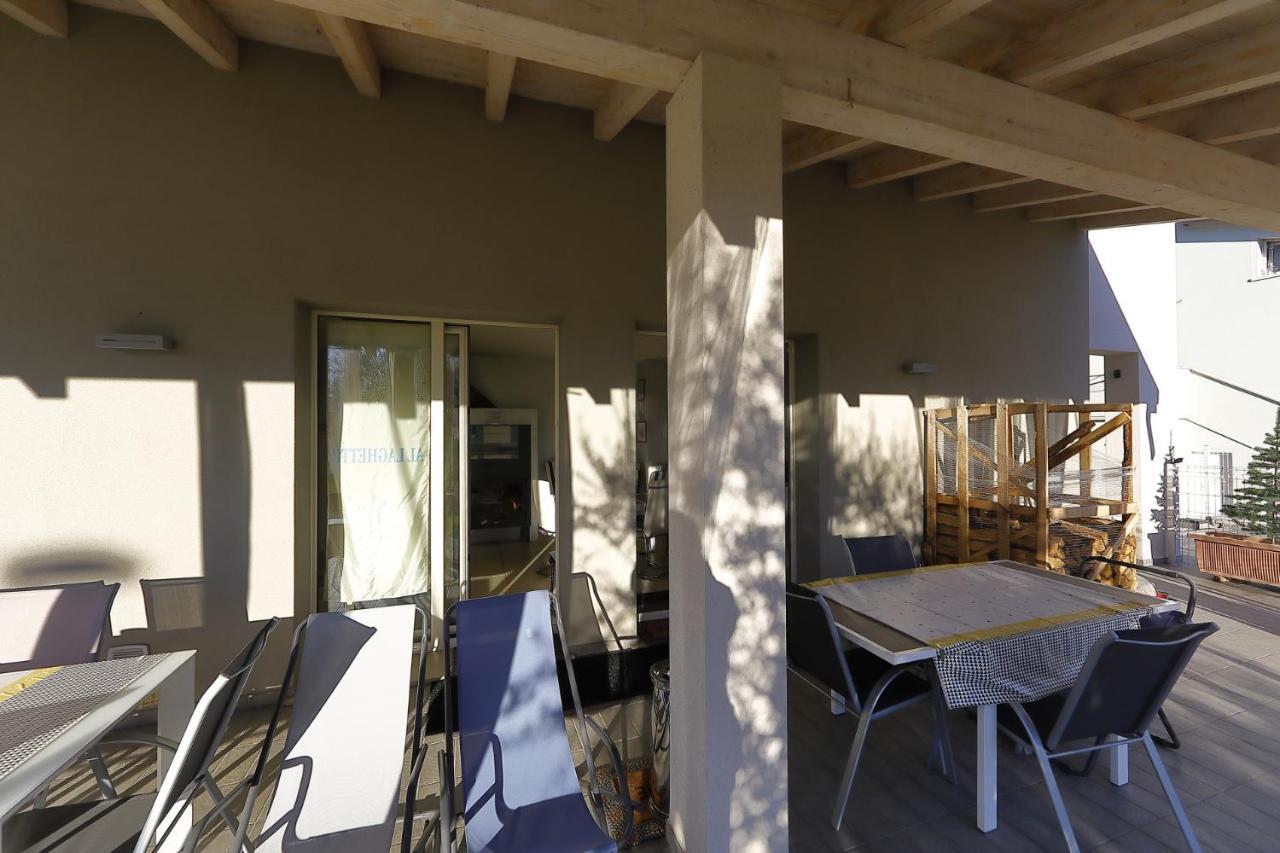 Nuovo Laghetto Del Frassino Hotell Peschiera del Garda Exteriör bild