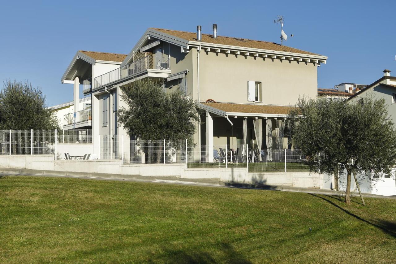 Nuovo Laghetto Del Frassino Hotell Peschiera del Garda Exteriör bild