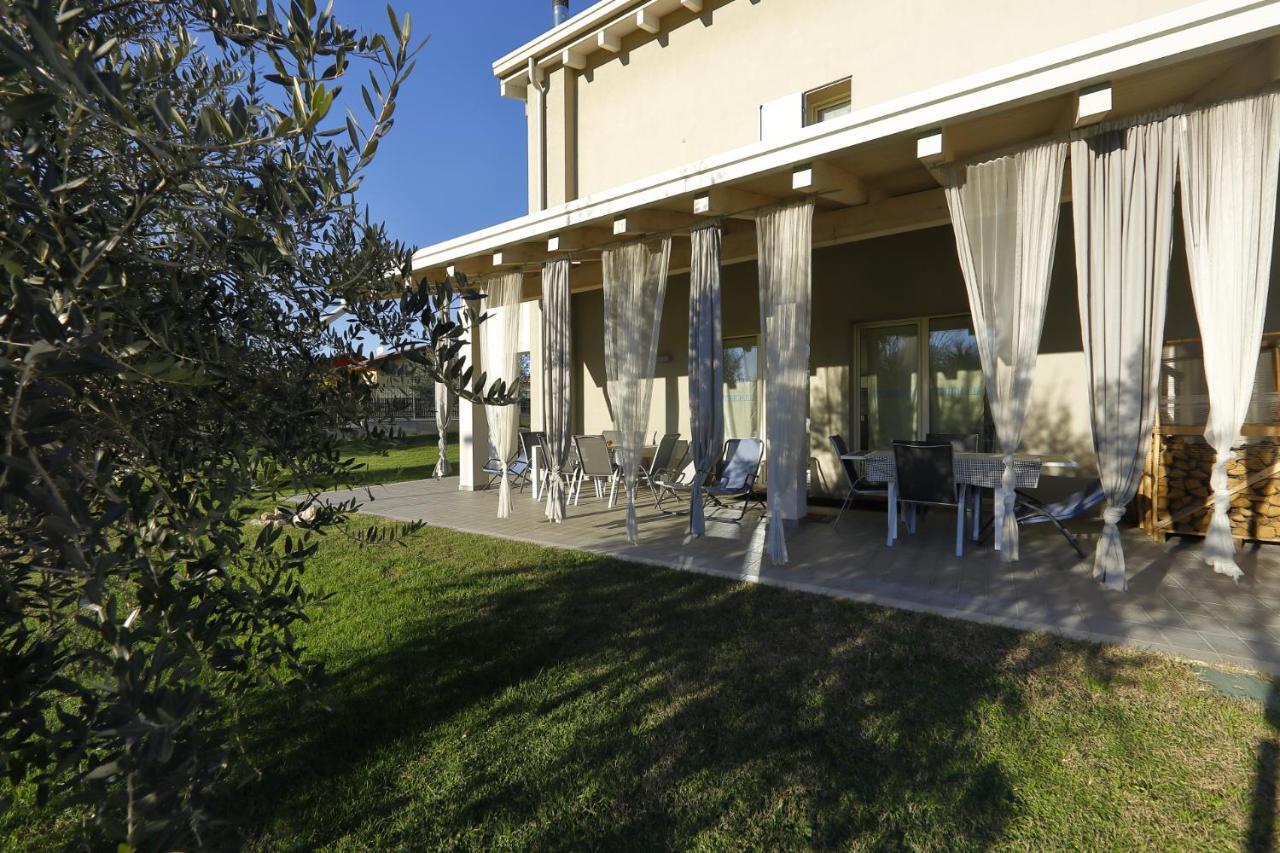 Nuovo Laghetto Del Frassino Hotell Peschiera del Garda Exteriör bild